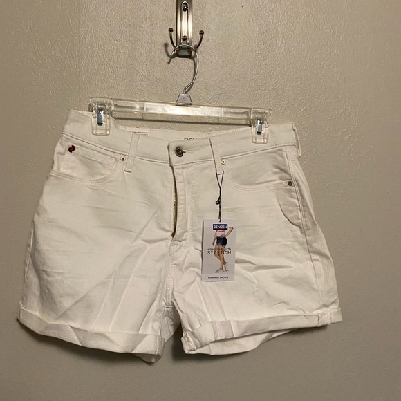 Stretch shorts - Picture 1 of 2
